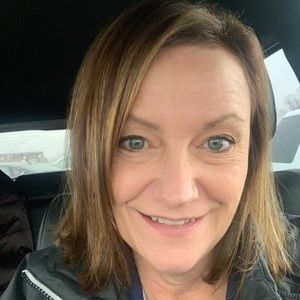 Meet your Posher, Michele